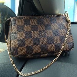 Louis Vuitton Small Purse